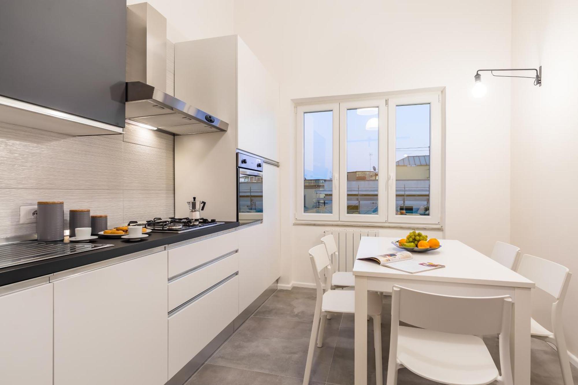 Arenella Family Apartment By Wonderful Italy نابولي المظهر الخارجي الصورة